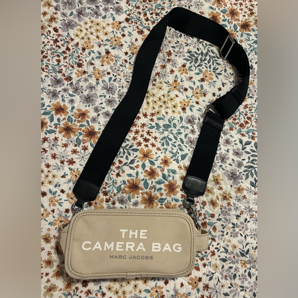 Marc Jacobs Tan Camera Bag with Black Strap